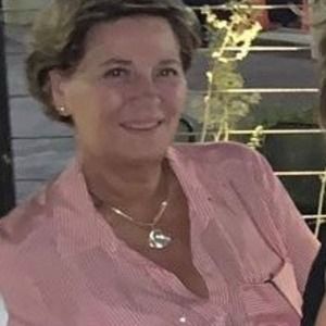 Meet your Posher, Maha